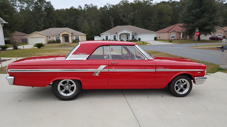 Ford Fairlane.jpg