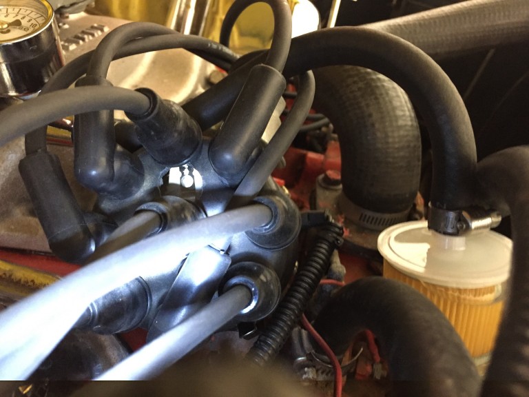 Drilled the old cap and parked it and the rotor with some tip ex. This is without vacuum