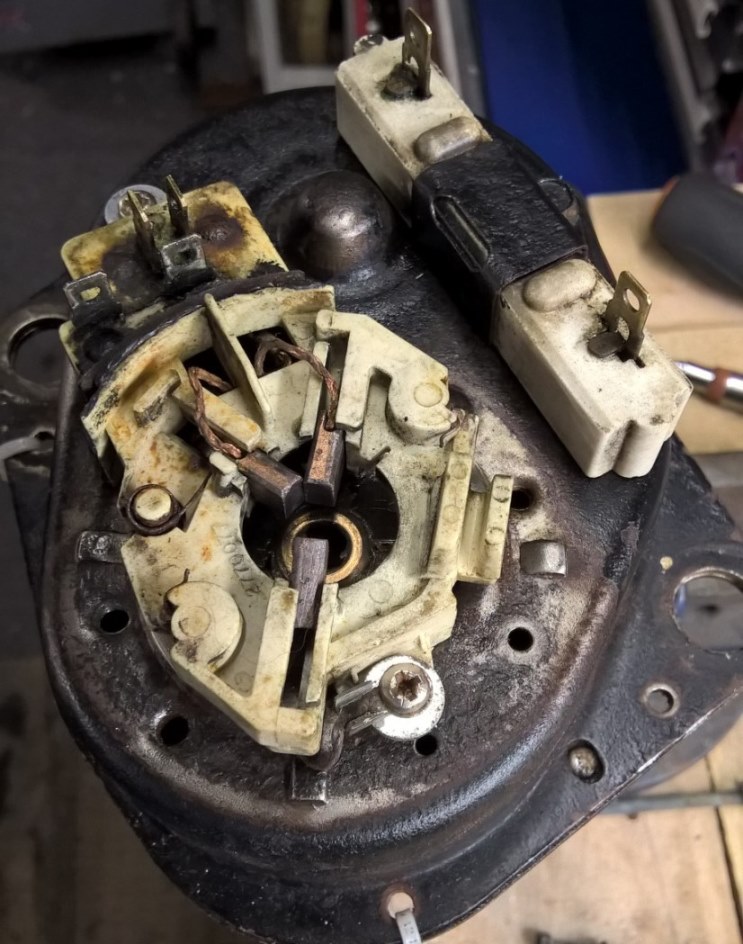 Wiper motor 03.jpg