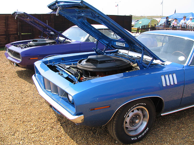 71-Cuda-440-6-&-70-Hemi-Cud.jpg