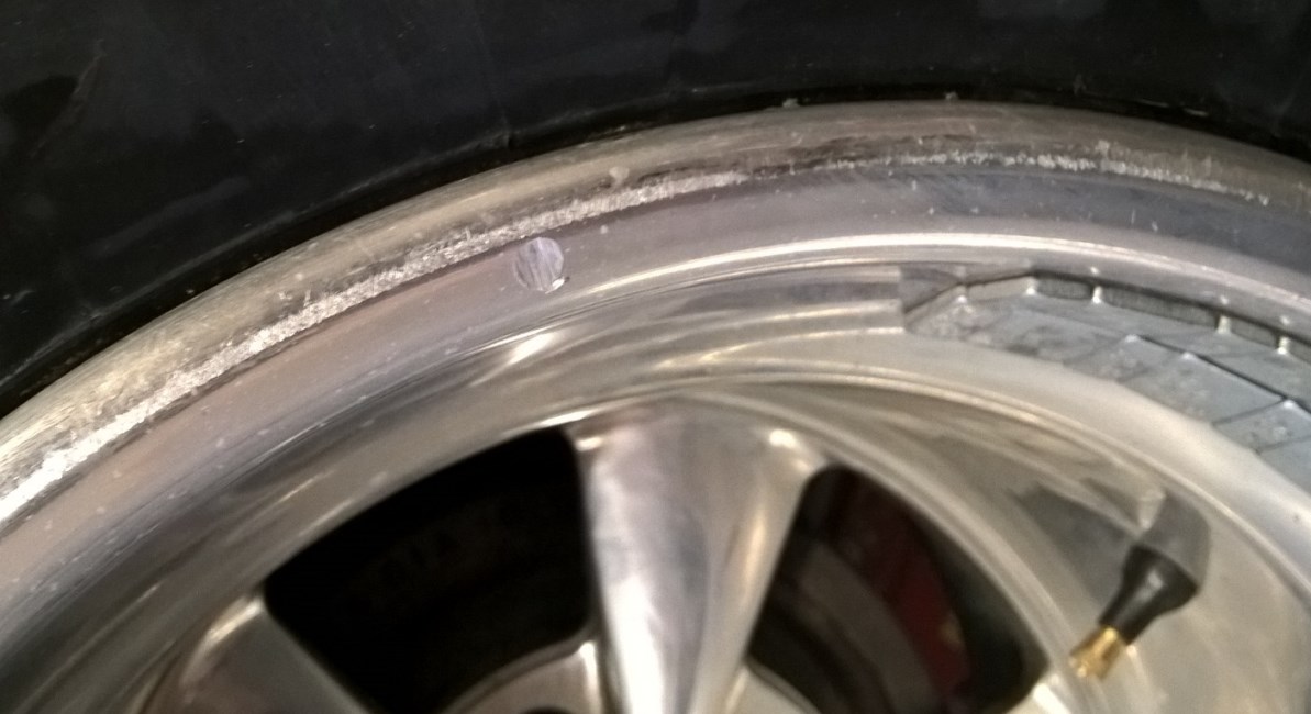 Wheel damage 01.jpg
