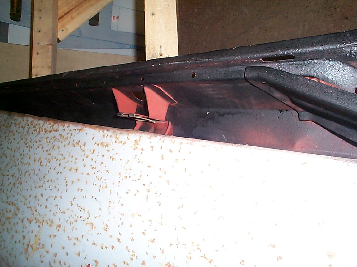 68 charger door 002.JPG