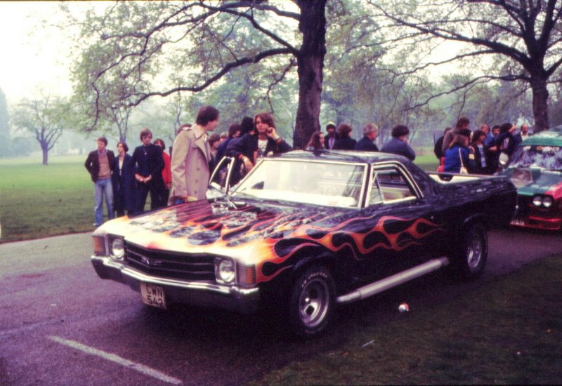 Flamed GMC pickup.jpg