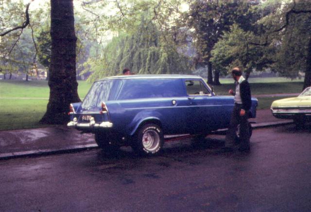 Highridin' Ford Consul panel estate (Small).jpg