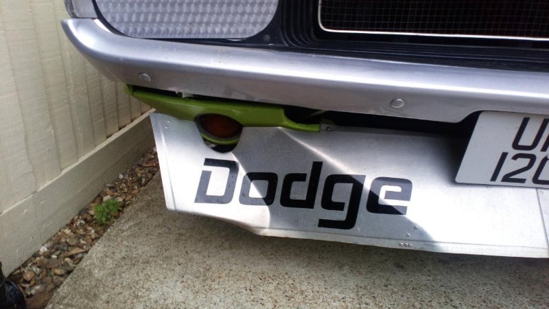 spoiler damage1.JPG