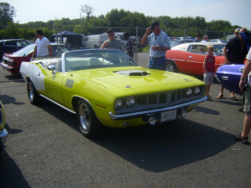 S7003969.JPG