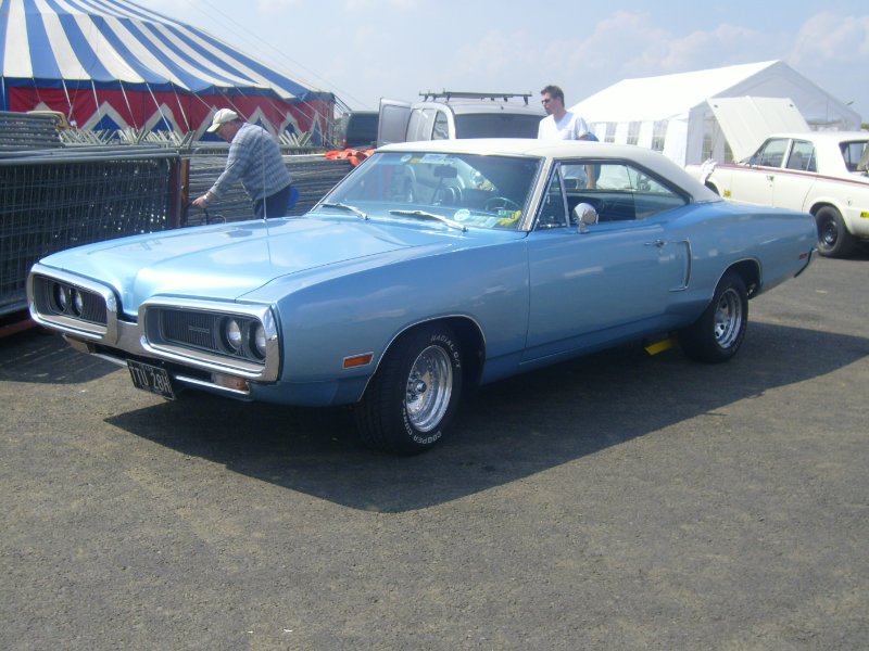 S7004002.JPG