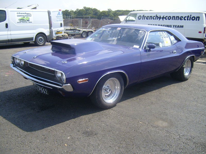 S7004009.JPG