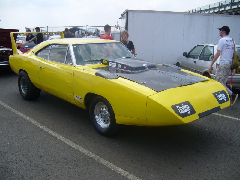 S7004044.JPG