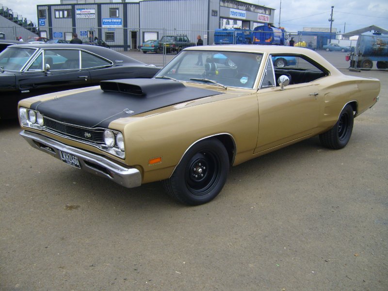 S7002103.JPG