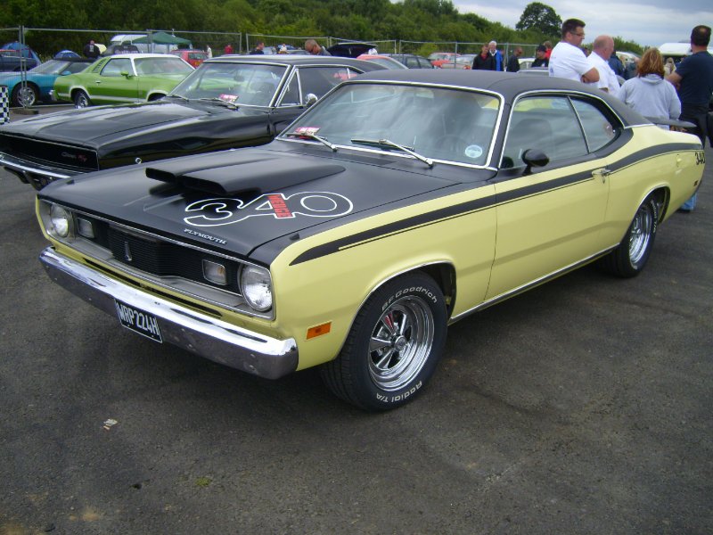 S7002122.JPG