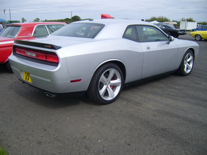 S7002182.JPG