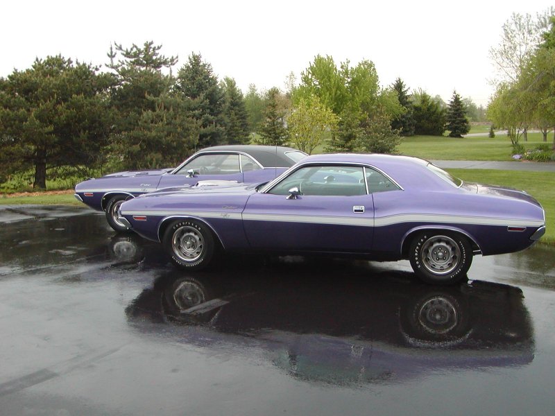 Hemi x 2 side by side.jpg
