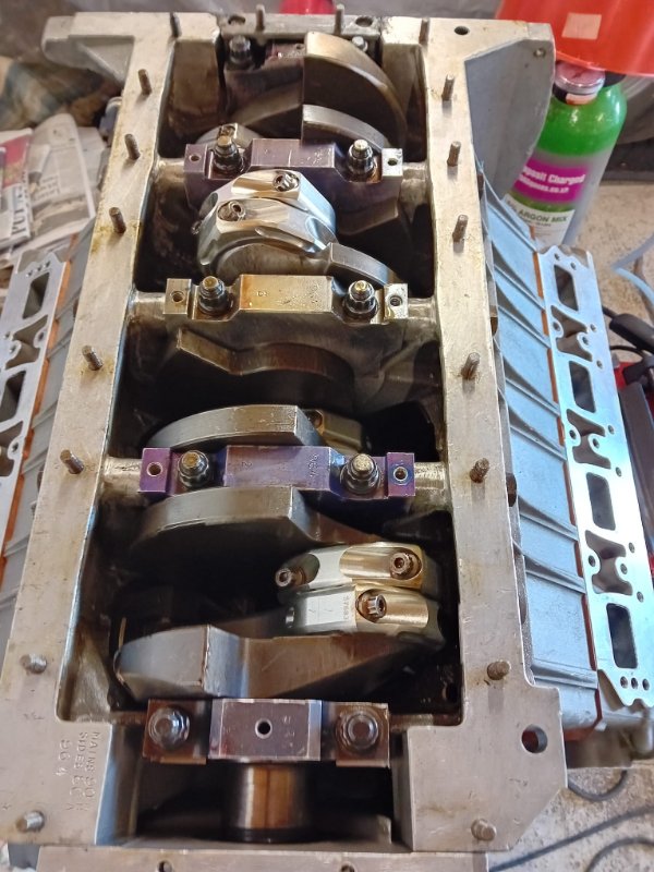 Hemi Bottom End.jpeg