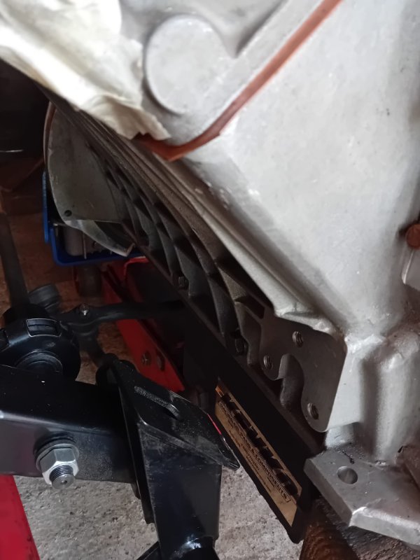 Hemi Pass side Mount.jpeg
