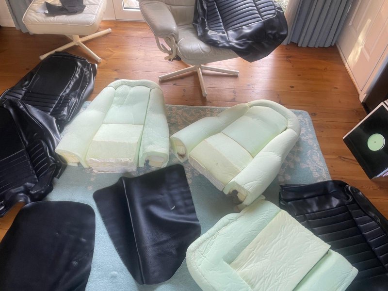 after a few hours unpacked... expanding after being vacuum packed for years
