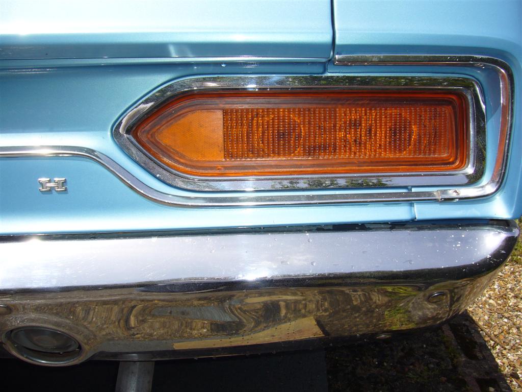 Sat_Rear_lens_amber_lite.JPG