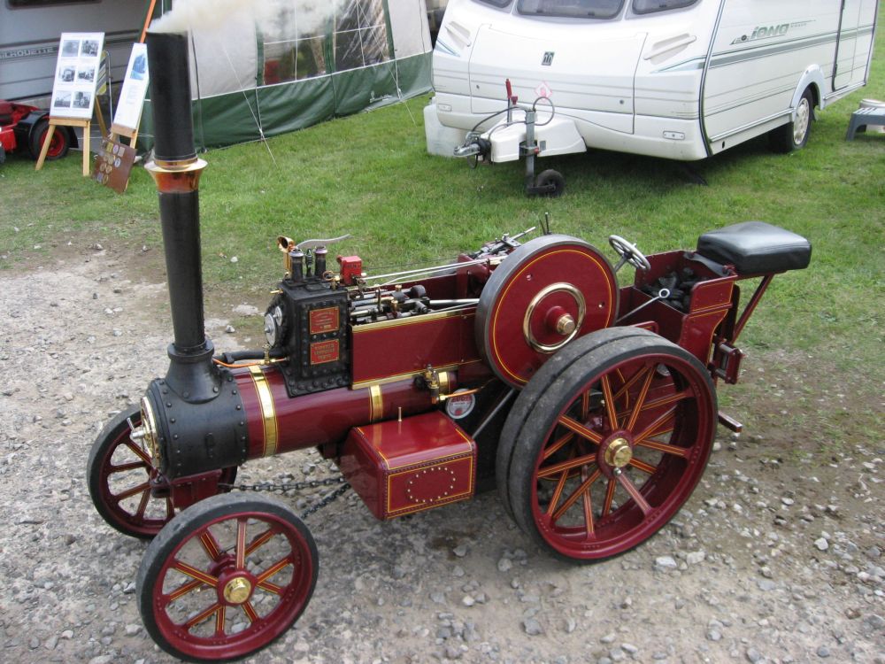 Traction engine 2.jpg