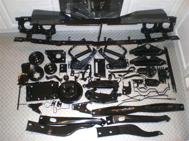 The only bits not in the picture is the k-frame and anti-roll as there wasn't enought room on the kitchen floor