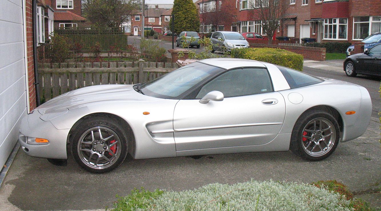 vette1.jpg