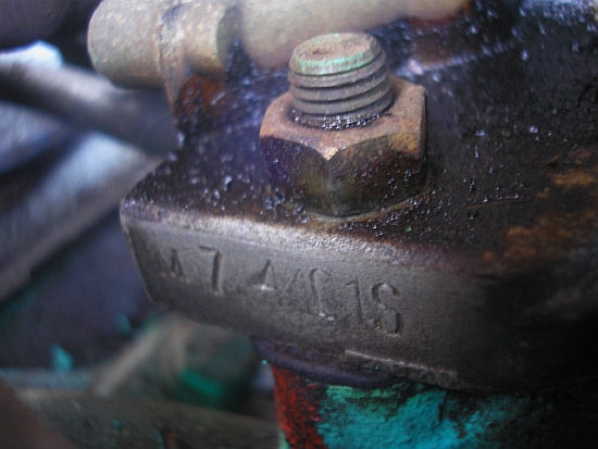 dodge carb 004.jpg