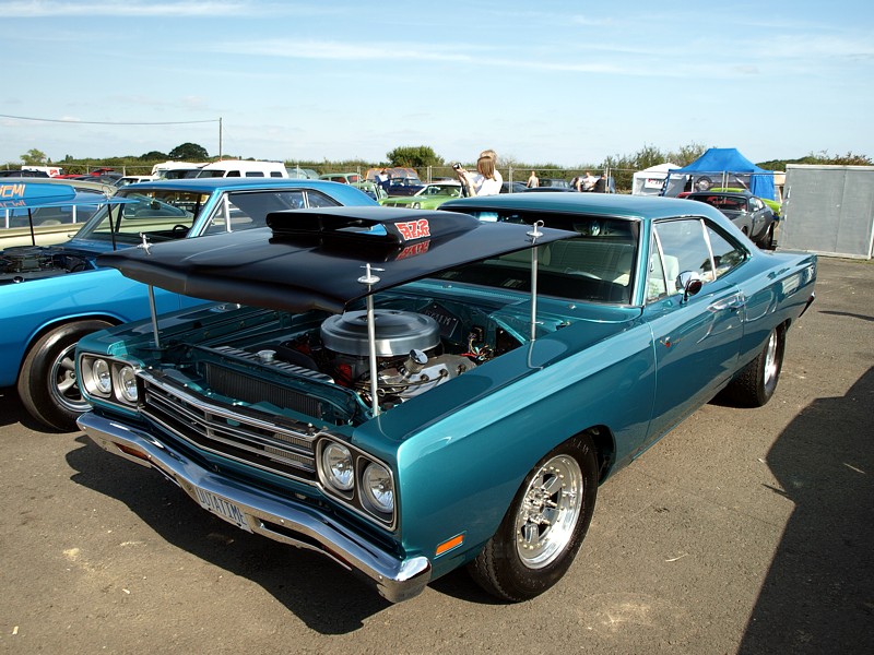 69 Roadrunner Hemi nsf.jpg