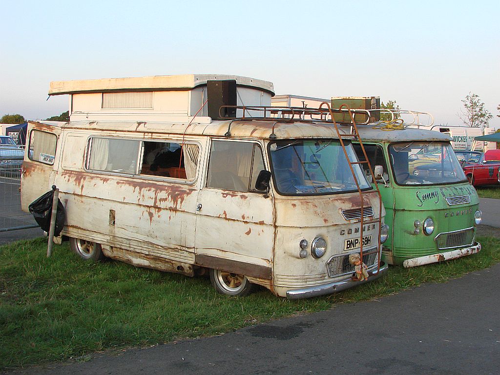 DSC06143vans.jpg