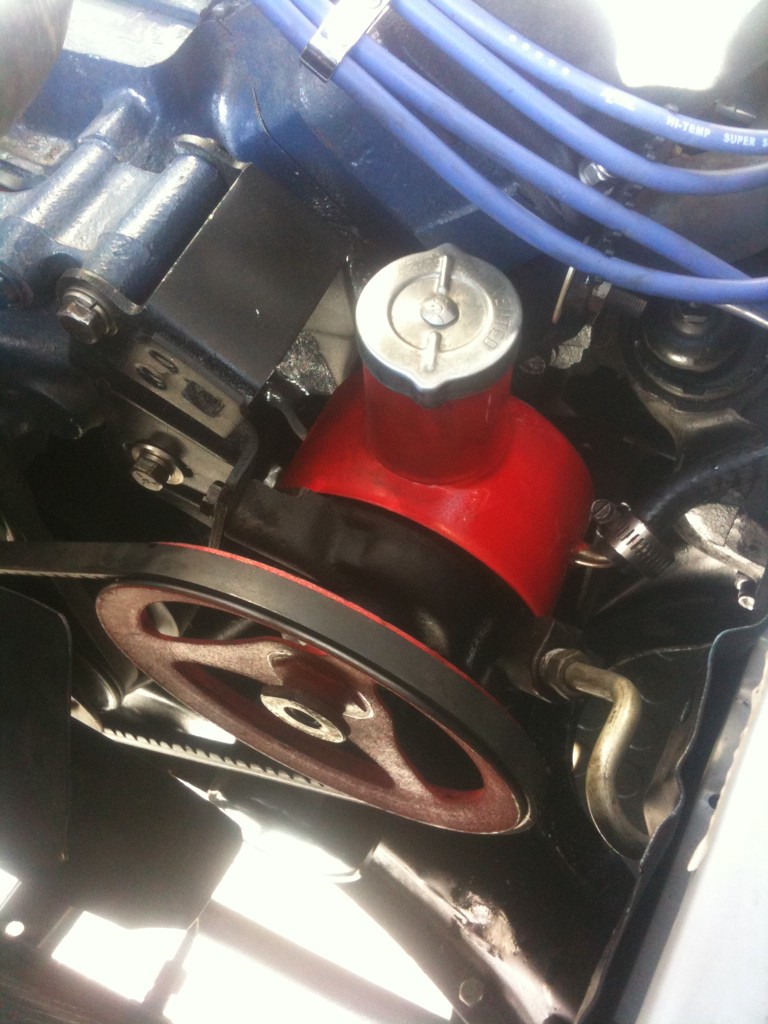 Power steering pump.jpg