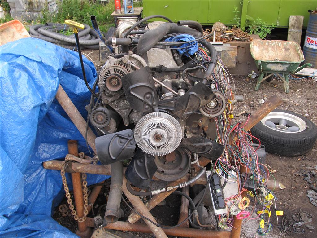 engine etc 001 (Medium).JPG