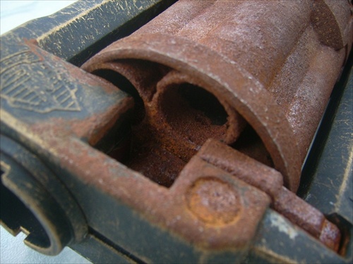 GUN 046.JPG