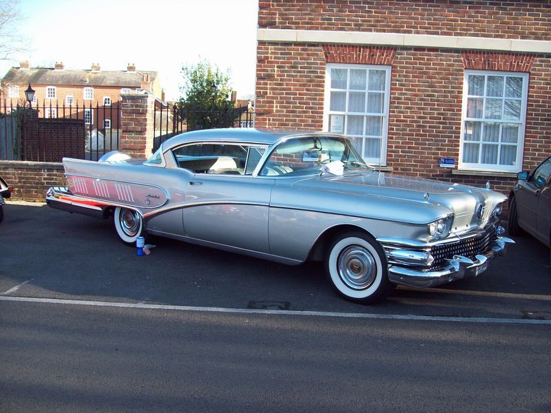 055 [1958 Buick Limited].JPG