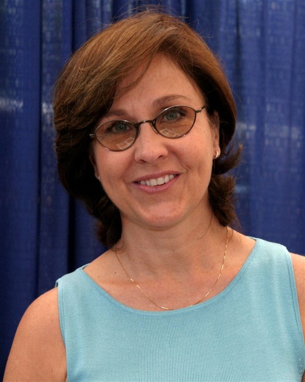 erin-gray-main.jpg