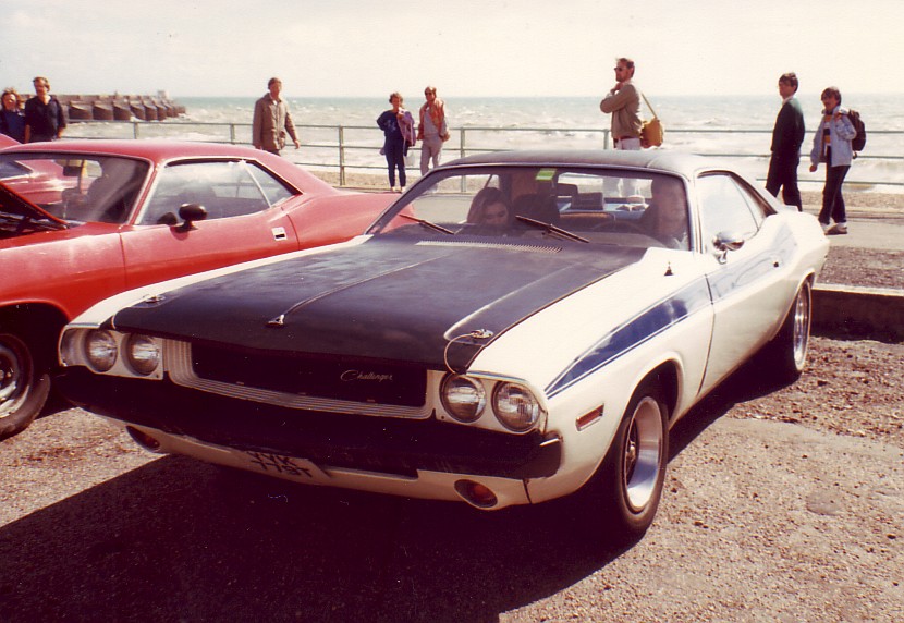 70 Challenger white.jpg