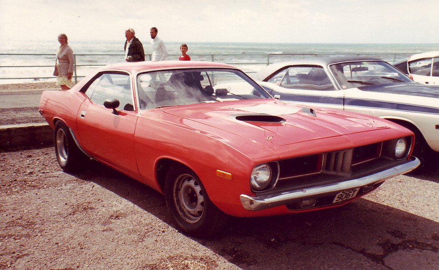 72 Cuda 440-6 red.jpg