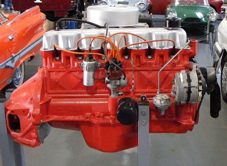 Hemi_6_cylinder_Motor.jpg