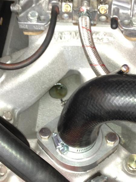 Manifold hole 2.jpg