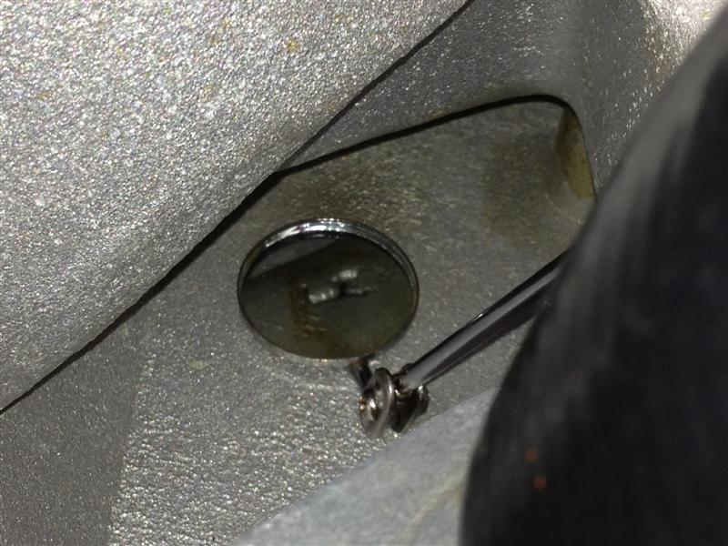 Manifold hole 1.jpg