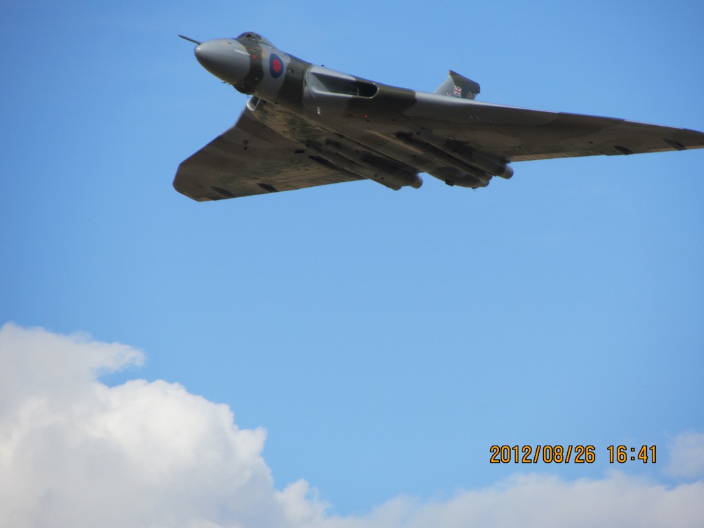 Gransden 2012 Vulcan 2.jpg