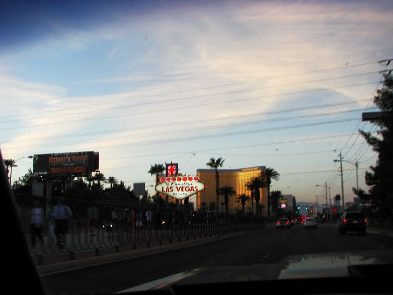 Vegas stills 033.jpg