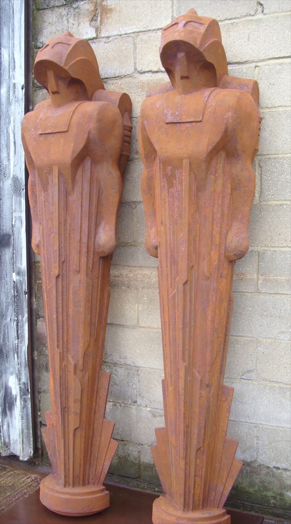 STATUES 030L.jpg