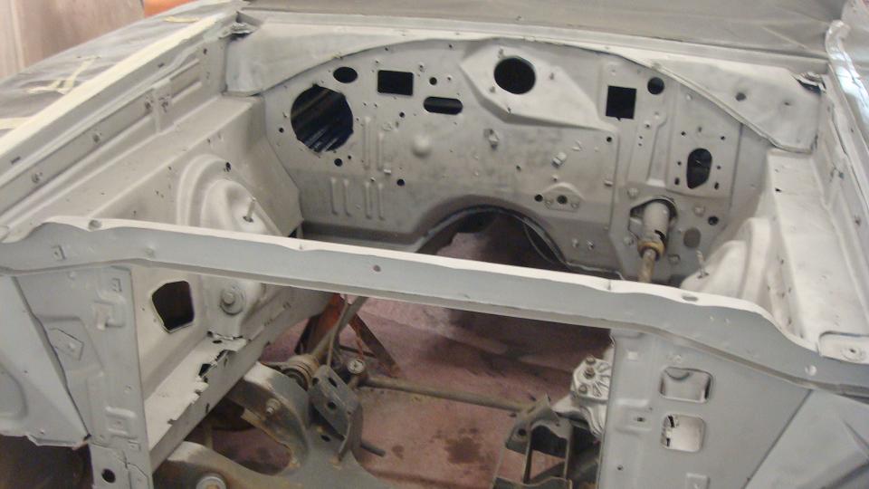 mick's charger engine bay 008.jpg