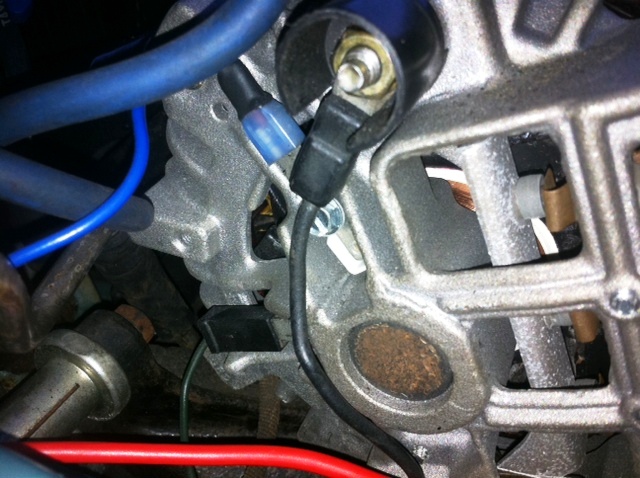 alternator bolt (old).jpg
