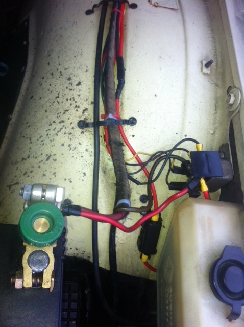 wiring loom at starter relay.jpg