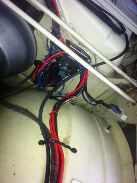 wiring loom at bulkhead connector.jpg