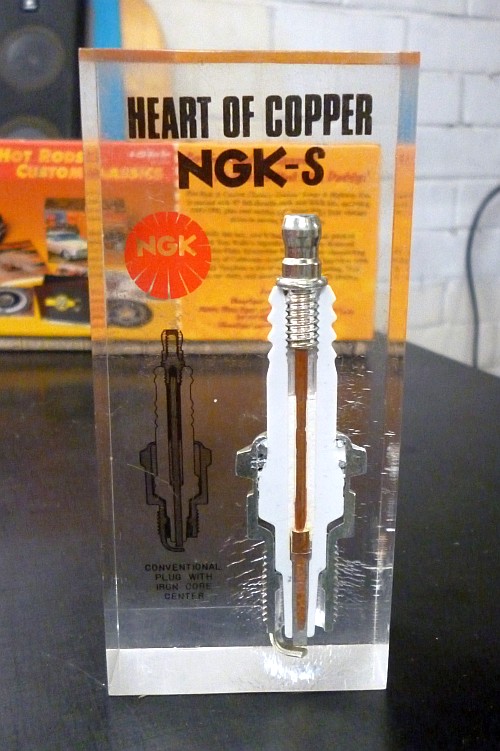 plug2.jpg