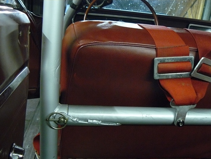 Centre bar in.jpg