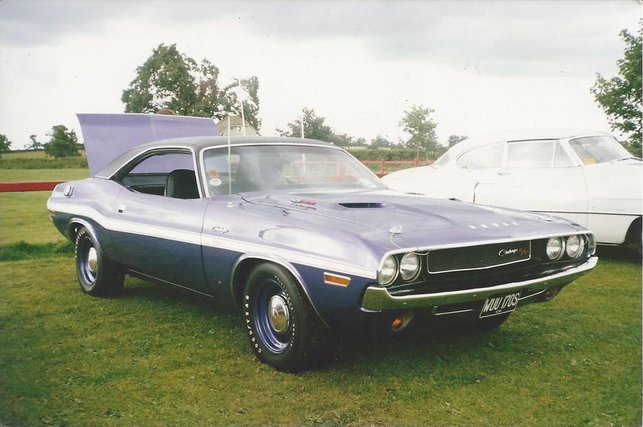 rsz_wuu170s__70_hemi_challenger__hickstead_1988.jpg