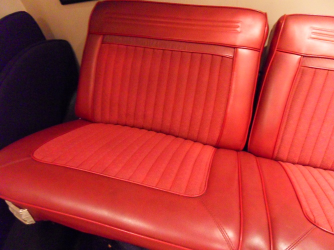 finished seat 1.JPG