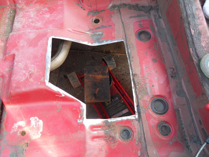 floor pan 1.JPG