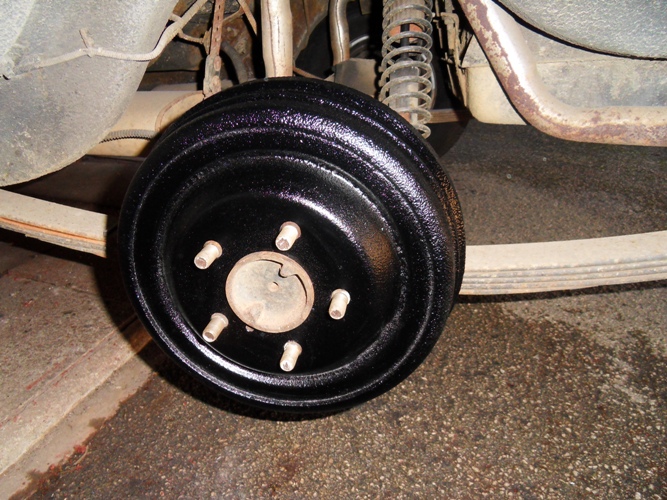 rear brake drum painted.JPG